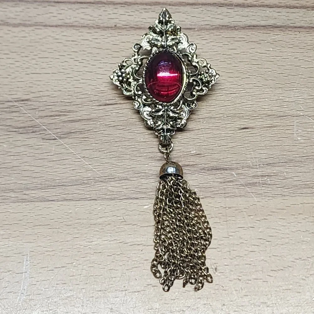 Red & Gold Brooch Victorian Edwardian